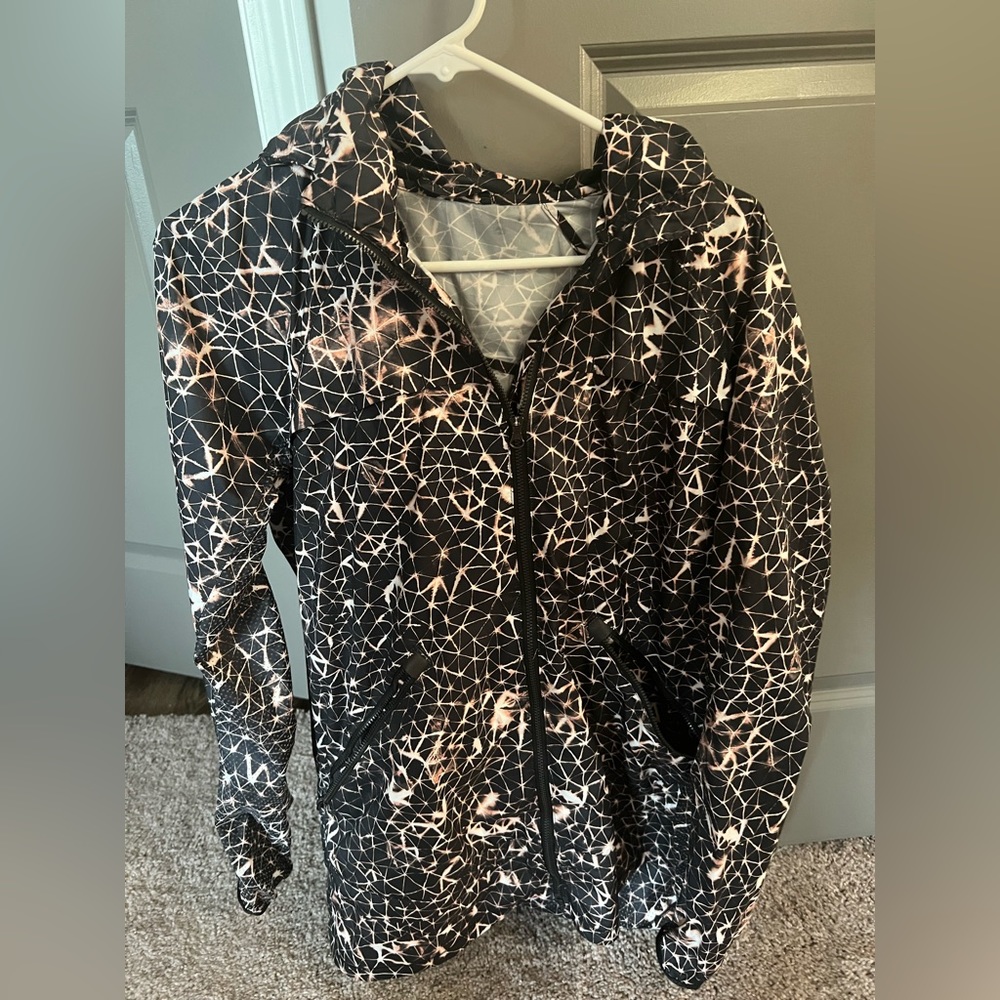 North face hydrovent rain jacket.